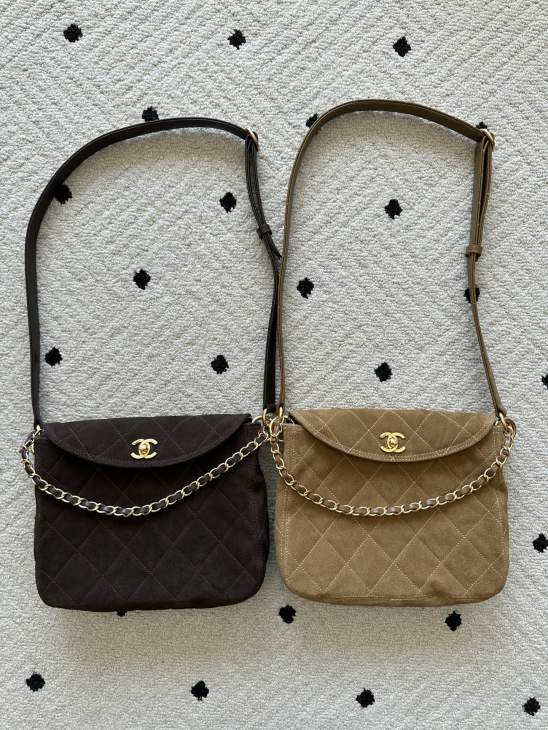 Picture of Chanel Handbags _SKUfw239841229fw